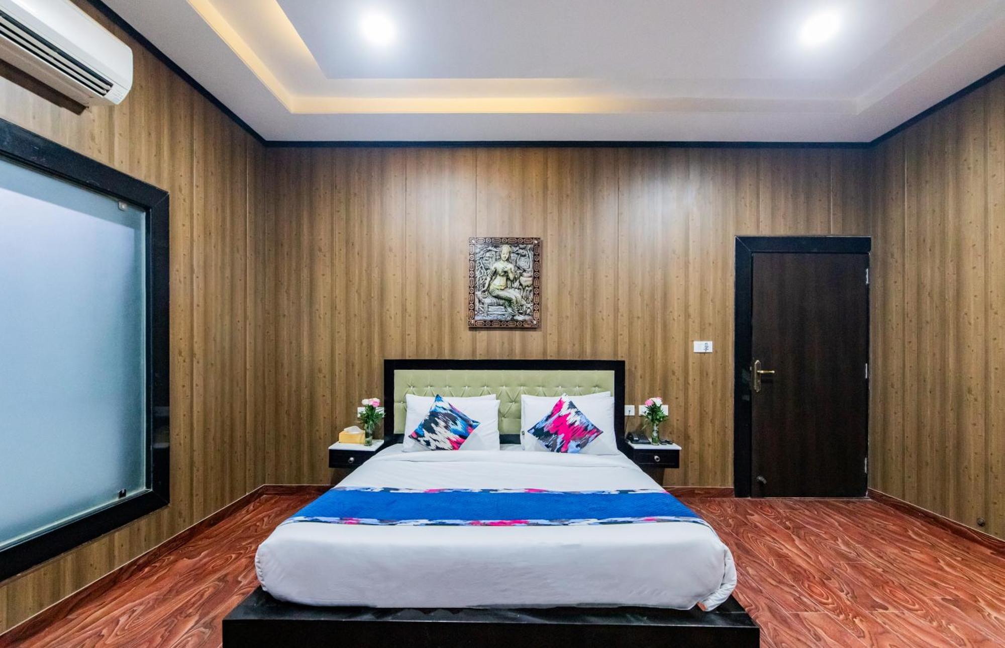 Foxoso Fiori Hotel Jaipur Buitenkant foto